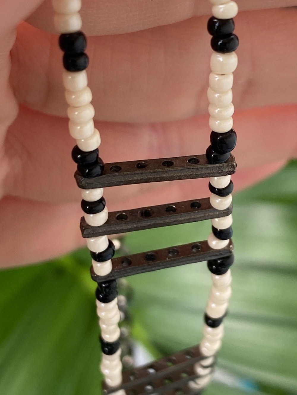NWOT Boho Tribal Black & White Beaded Ladder Choker Necklace - Picture 9 of 11